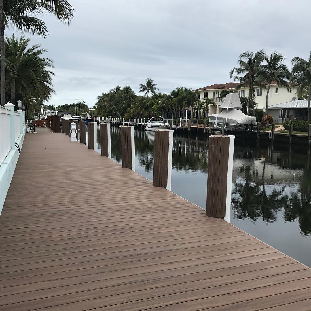 Dock